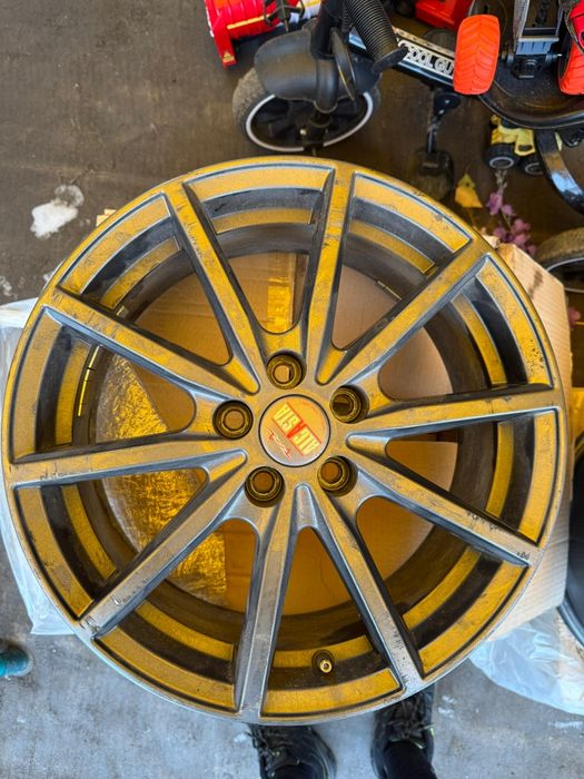 Продам диски на 16