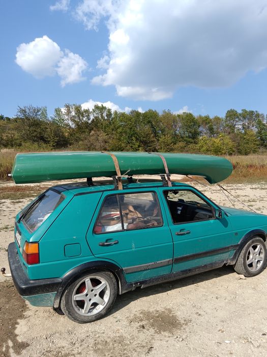 Продавам лодка индианско кану