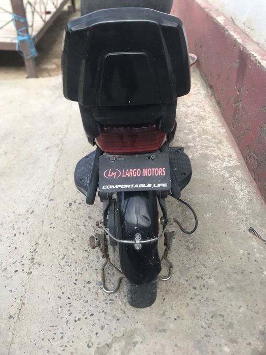 Largo elektro skuter