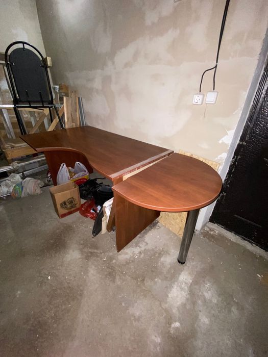 Стол компьютерный