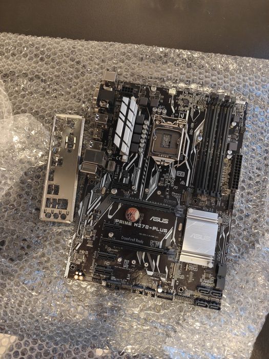 Placă de bază Asus Prime H270-Plus, LGA 1151, DDR4, 2x M.2, ATX