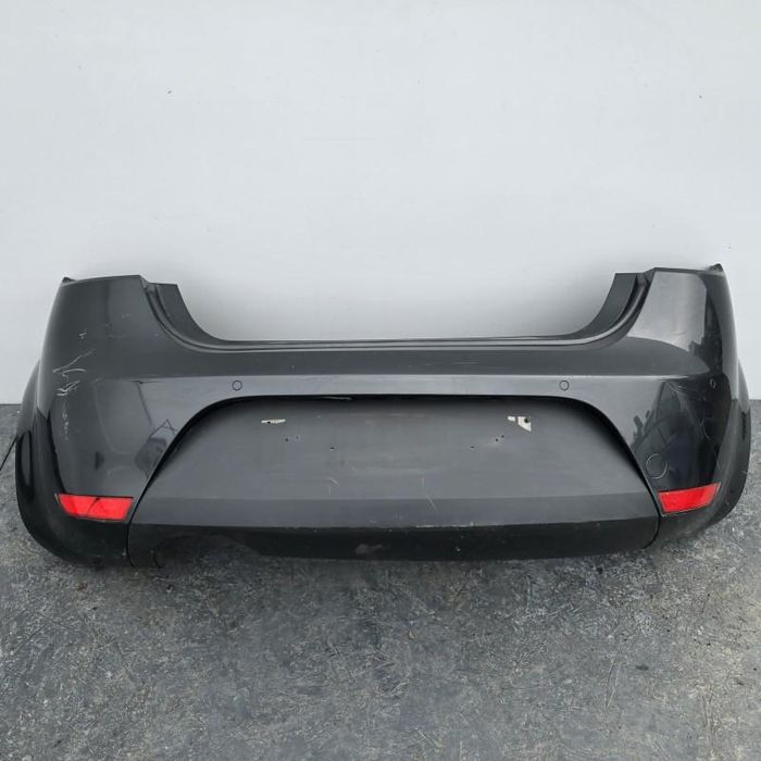 Bara spate cu senzori parcare Seat Leon 2