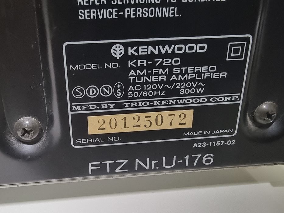 Kenwood KR-720 stereo receiver