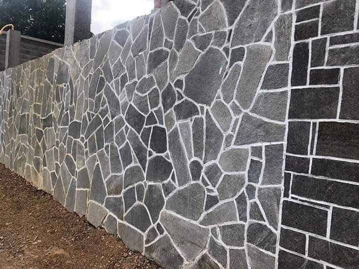 Piatra naturala de munte si montaj profesional