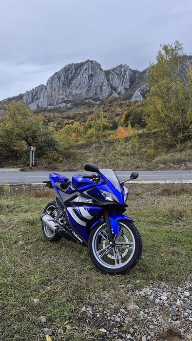 Yamaha YZF-R125  2009