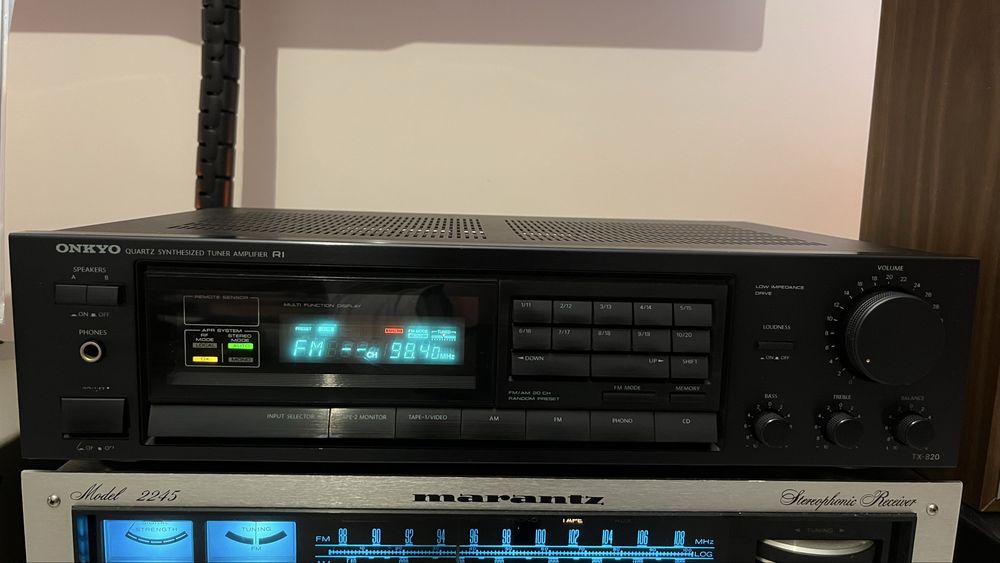 Onkyo TX-840 stereo receiver