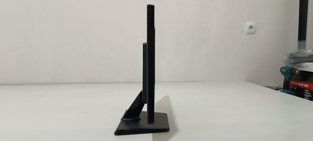 Продаётся монитор LG