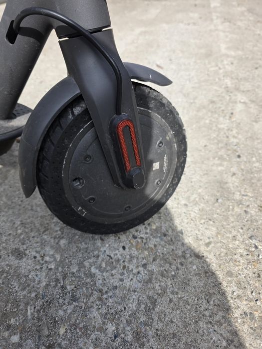 Trotinetă electrică