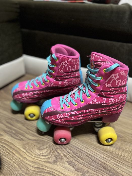 Детски кънки Soy Luna-36/37- 30€