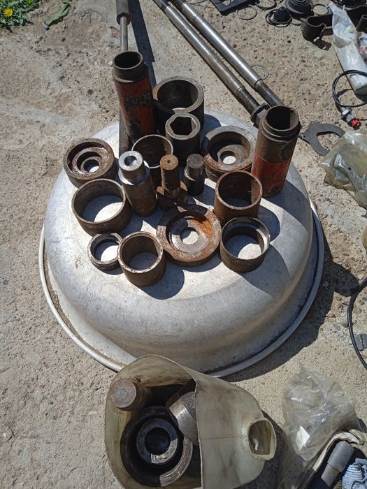 Продам запчасти,