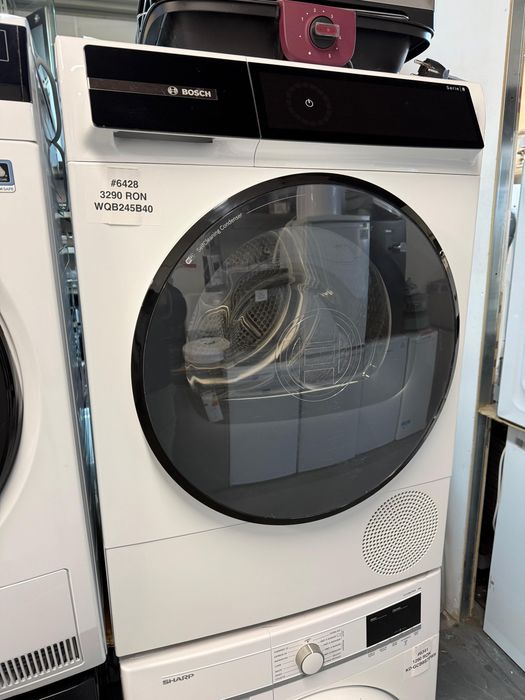 Uscător de rufe cu pompă de căldură Bosch WQB245B40