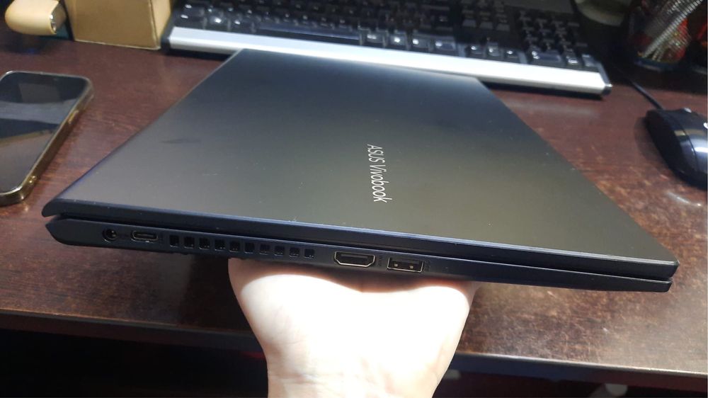 Asus vivobook i7