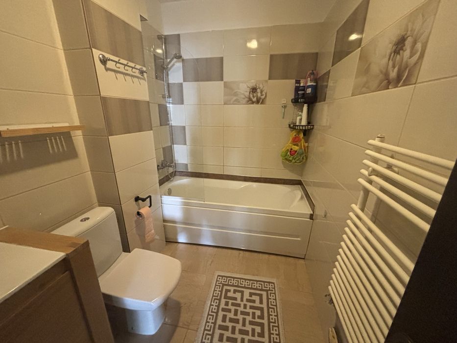 Dau in chirie apartament 2 camere Junior Residence