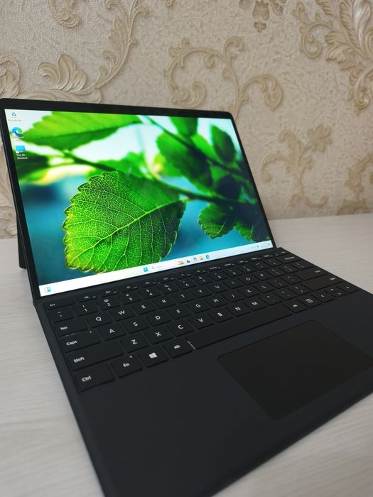 Microsoft Surface Pro X SQ2