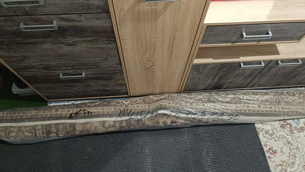 Ковёр коричневый цвет