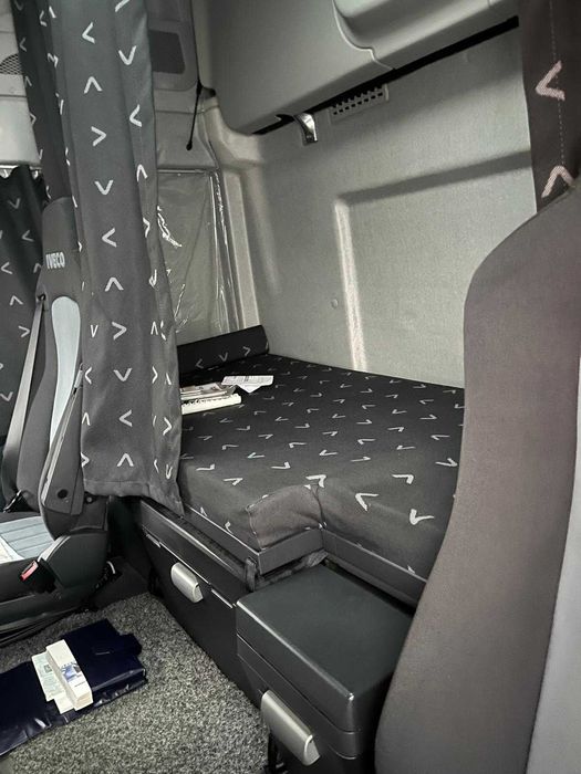 Iveco Stralis 5000 km NOU