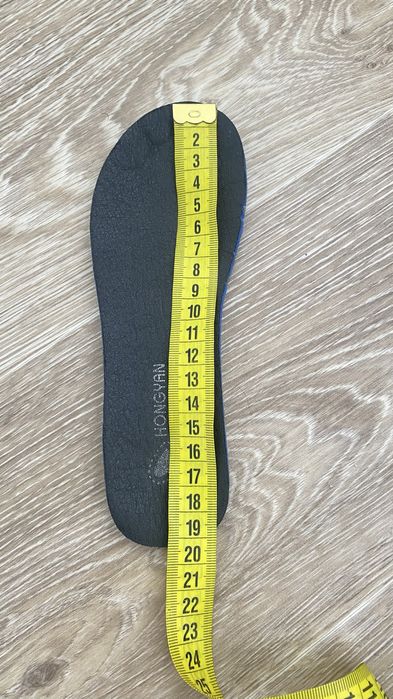 Красивые туфли для девочки 19 см