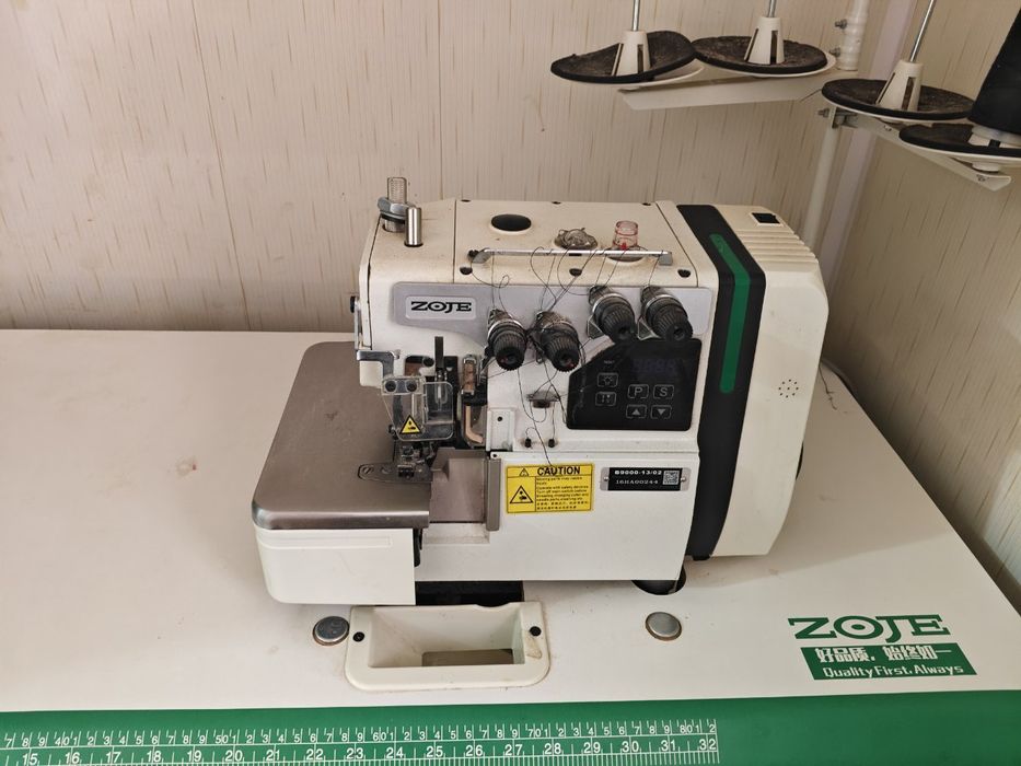 Продается швейная машина и оверлок б/у.нужны деньги из-за этого продаю