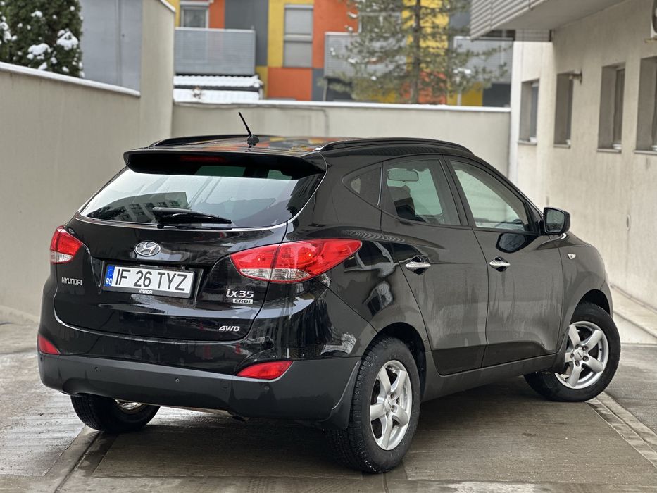 Hyundai ix35 Facelift 4x4. 185 Cp . Automat , Piele , Navigatie