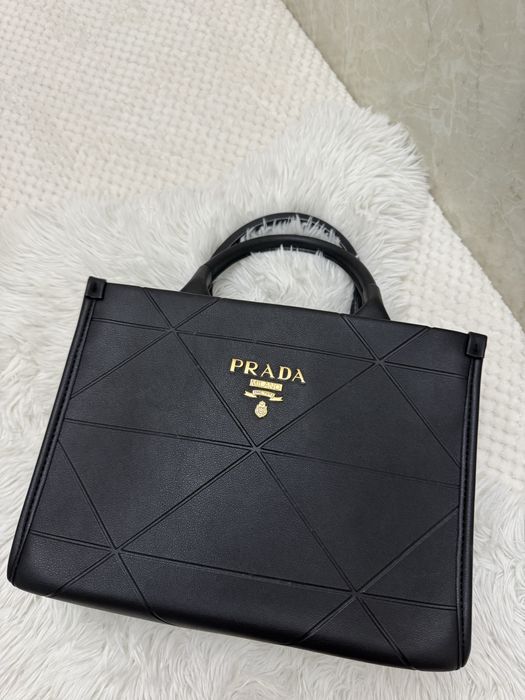 Черна Чанта Prada