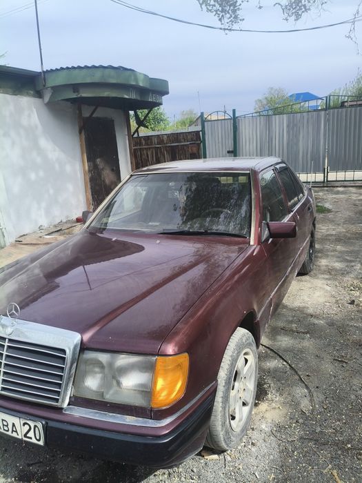 Продам Мерседес 124