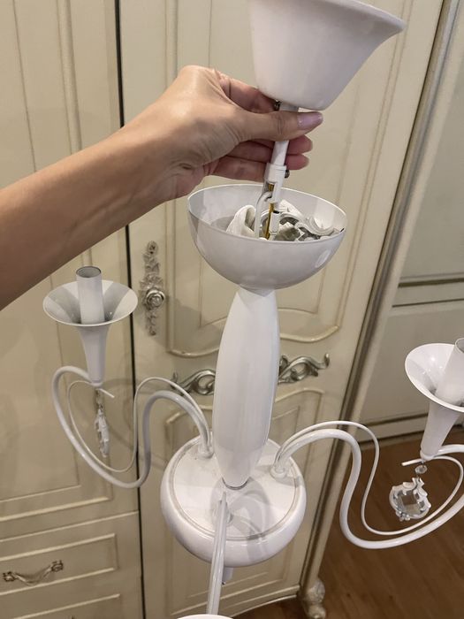 Шикарная люстра Классика