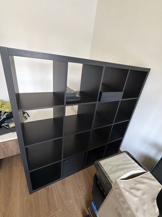 Biblioteca Ikea 147x147cm