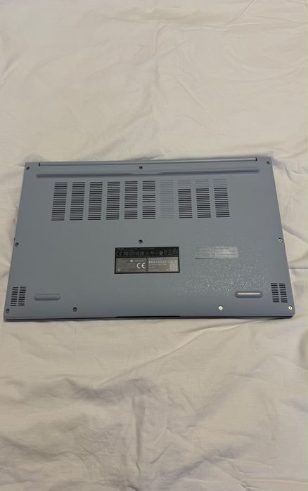 ASUS Vivobook X1502ZA | i5-12500H | 8GB RAM | 500GB SSD