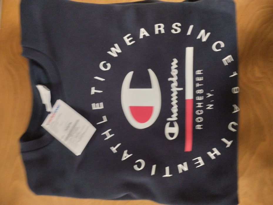 Блуза на Champion