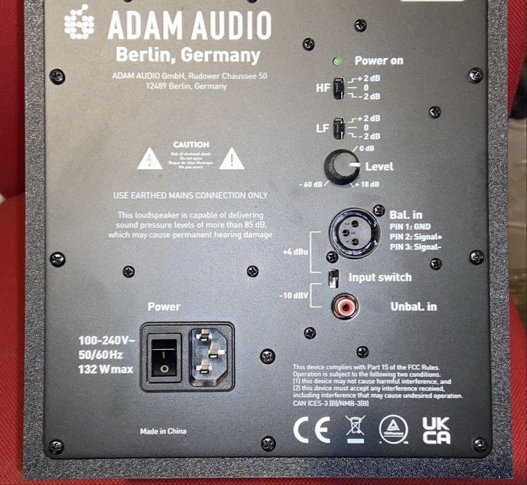 Monitoare studio Adam audio T7V in garantie