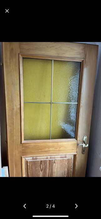 5 usi de interior si una de exterior