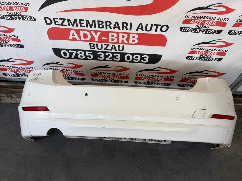 Bara spate BMW F30 an 2012