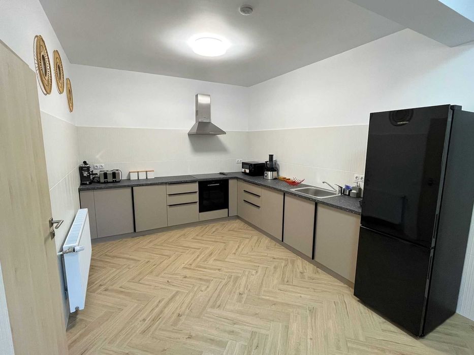 [Rev ocupat]Cabana cu PISCINA INTERIOARA (Acceptam tichete vacanta)