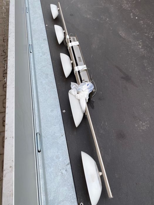 Lampa bucătărie , Deasupra mesei