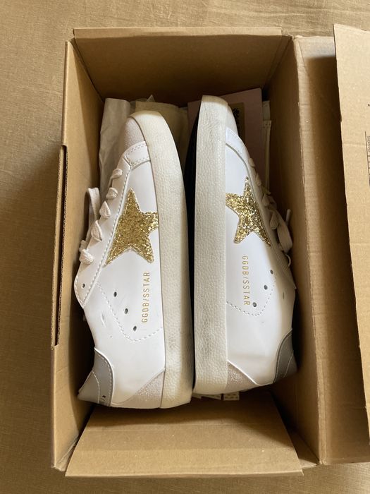 Adidasi dama golden goose