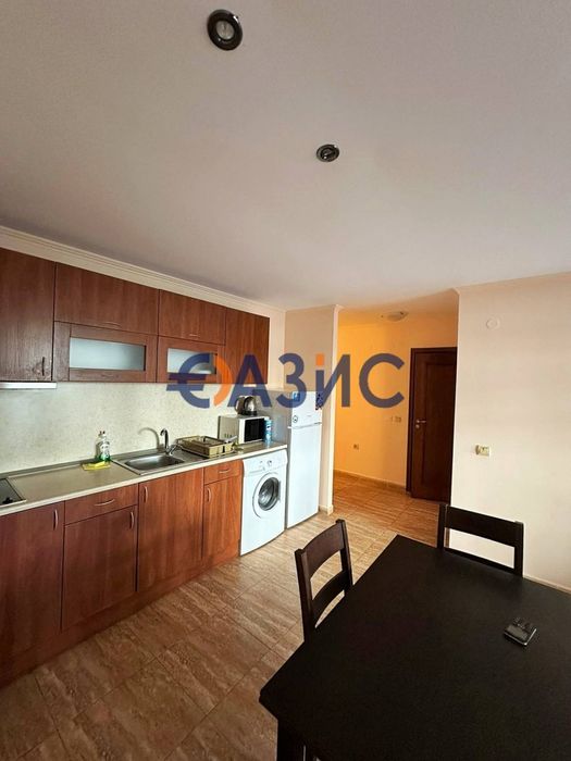 Апартамент с 1 спалня в комплекс етера 3, 68 кв. м., партер, Свети