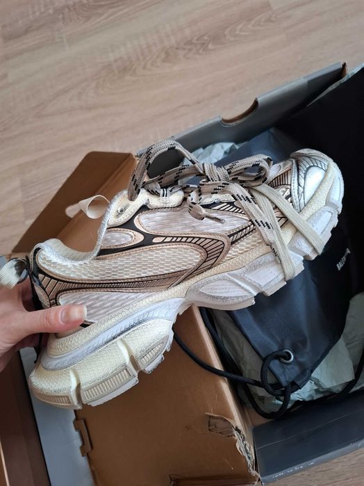 Кроссовки оригинал Balenciaga
