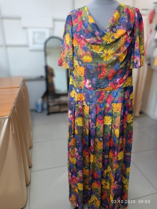 Продам платья в отличном состоянии