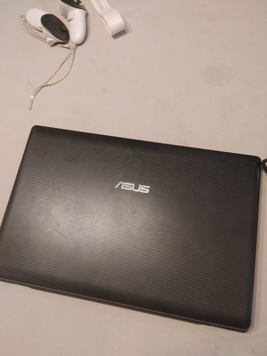Laptop asus 17 Inch i3 gen 3 nvidia 720M 2Gb gaming Musica video