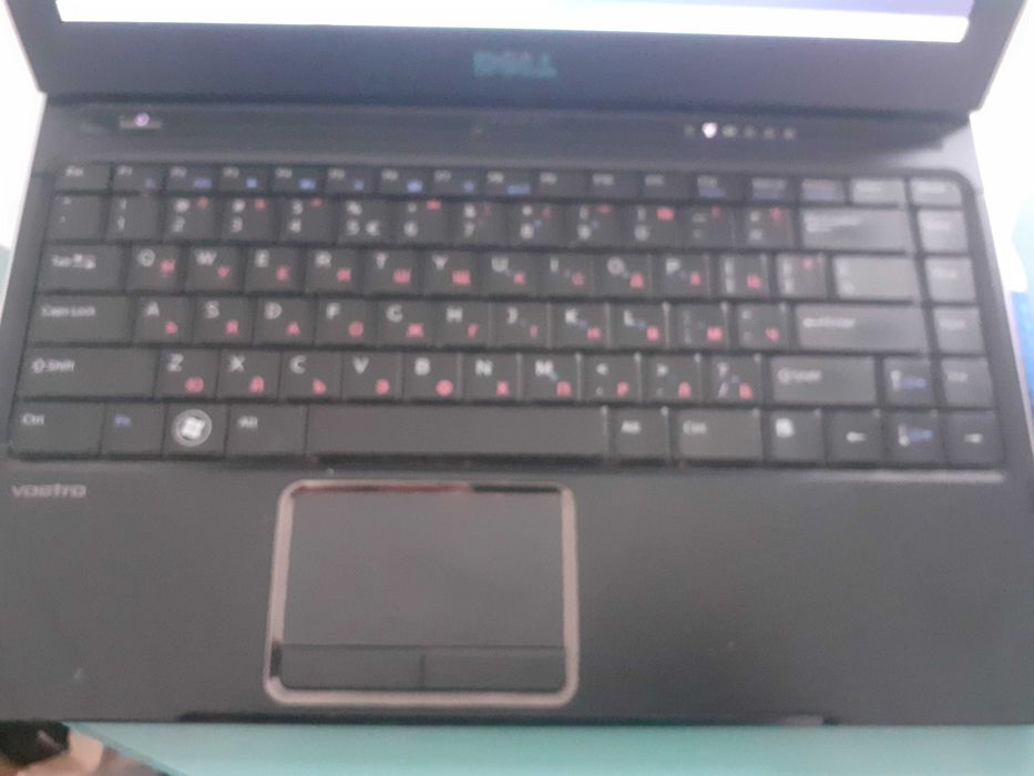 Лаптоп Dell Vostro 130