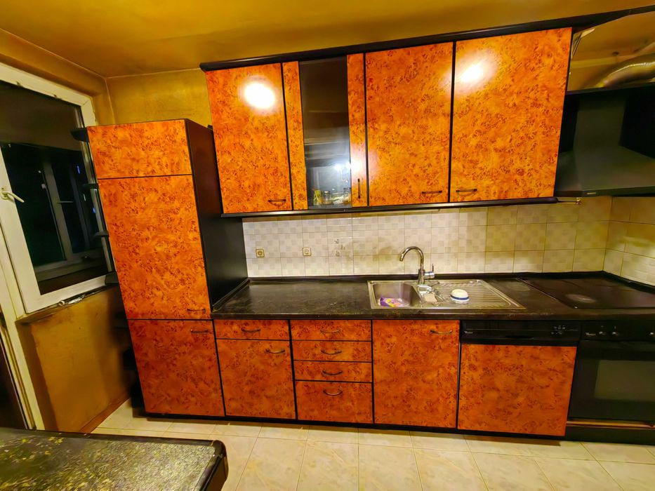 Продава се Тристаен апартамент в София, Гоце Делчев - 120 кв.м за 3084 €/кв.м - Снимка #18