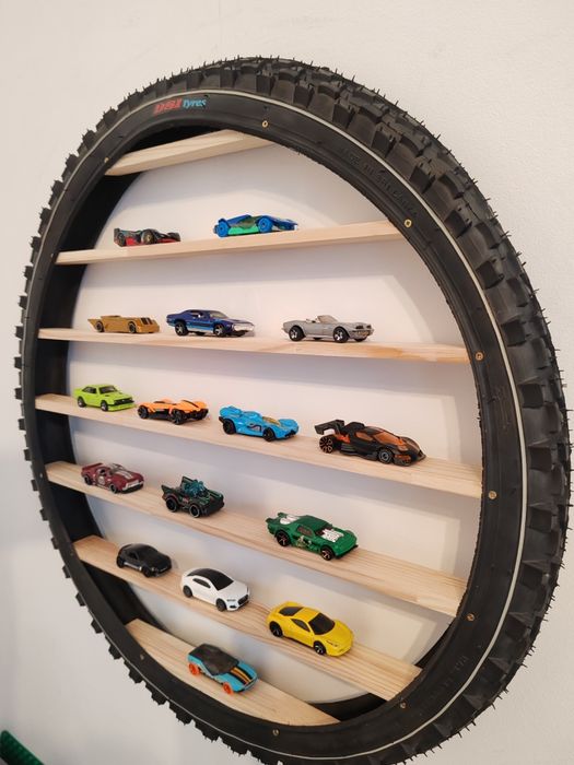Parcare de masinute HotWheels