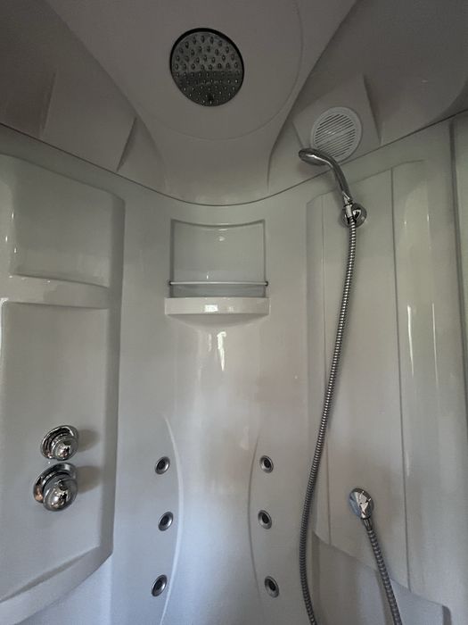 Cabina dus + cadita