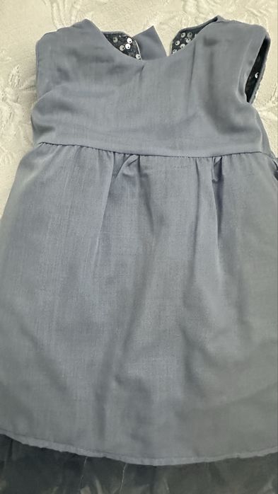 Продам платье для девочки