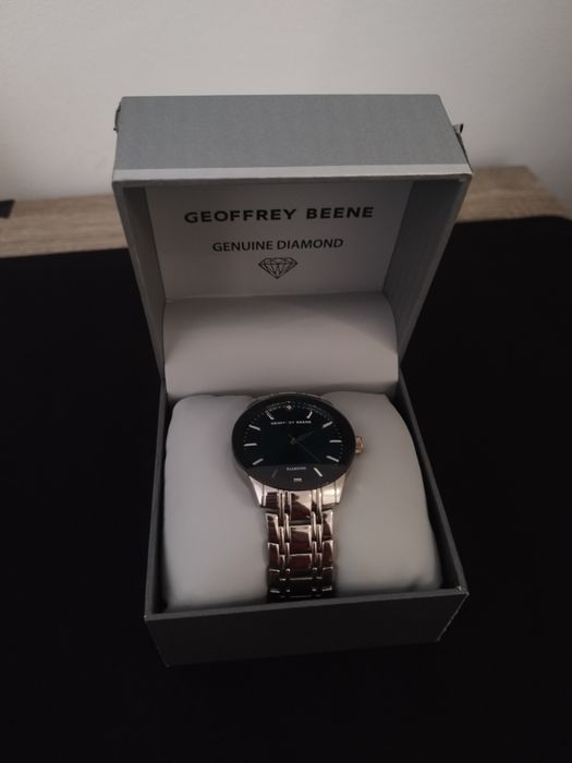Ceas Geoffrey Beene