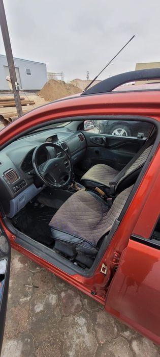 митсубиси спейс стар