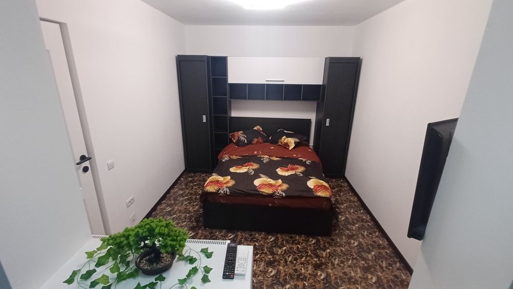 Inchiriez apartament 2 camere