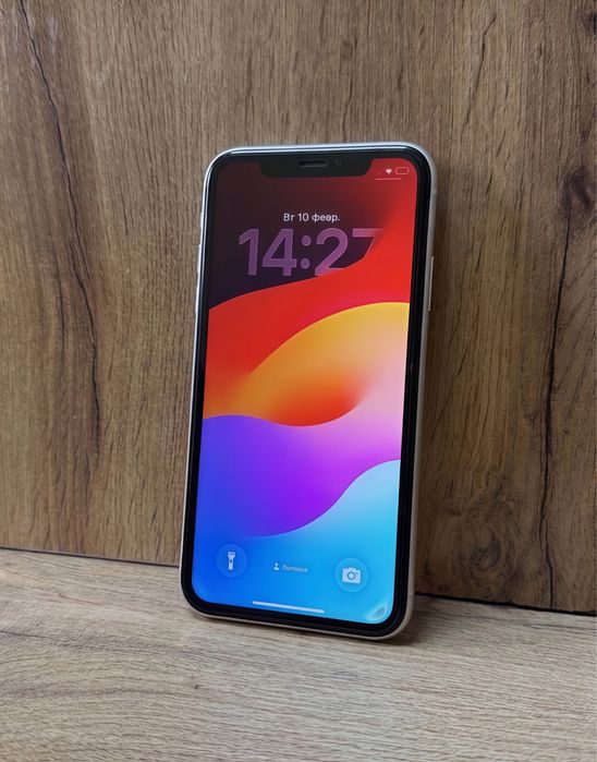 Продам Iphone 11 128гб