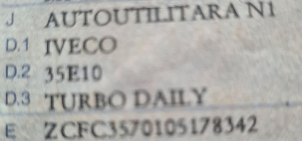 Vand Iveco basculabil 3 parti 35E10