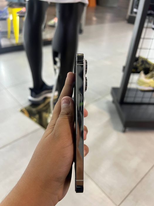 IPHONE 14 pro ideal